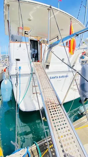 Yacht Y Fiestas Hotel Sant Adria de Besos